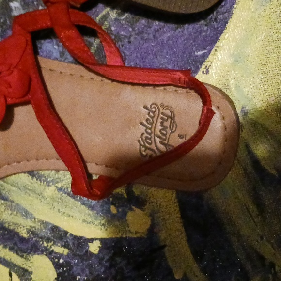 Sandals - Picture 4 of 7